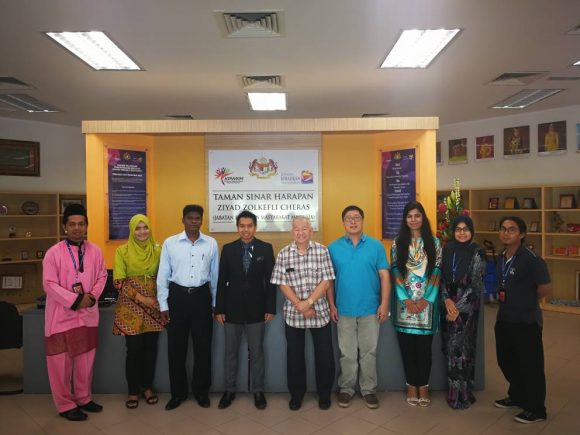 Group photograph of trainees and administrative staff